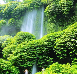 Paket Waterfall lombok termurah lomboksnorkling.com